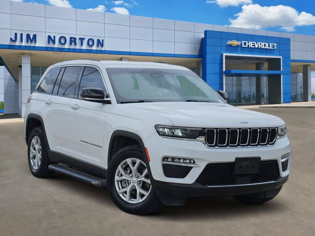 2023 Jeep Grand Cherokee Limited in White — front three-quarter view