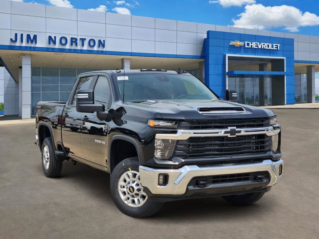 2026 Chevrolet Silverado 2500 HD LT in Black — front three-quarter view