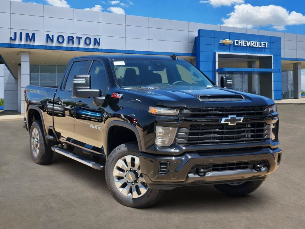 2026 Chevrolet Silverado 2500 HD Custom in Black — front three-quarter view