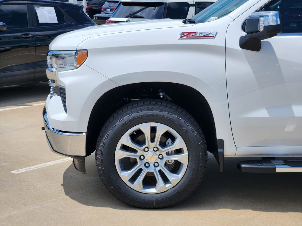 2026 Chevrolet Silverado 1500 — detail view