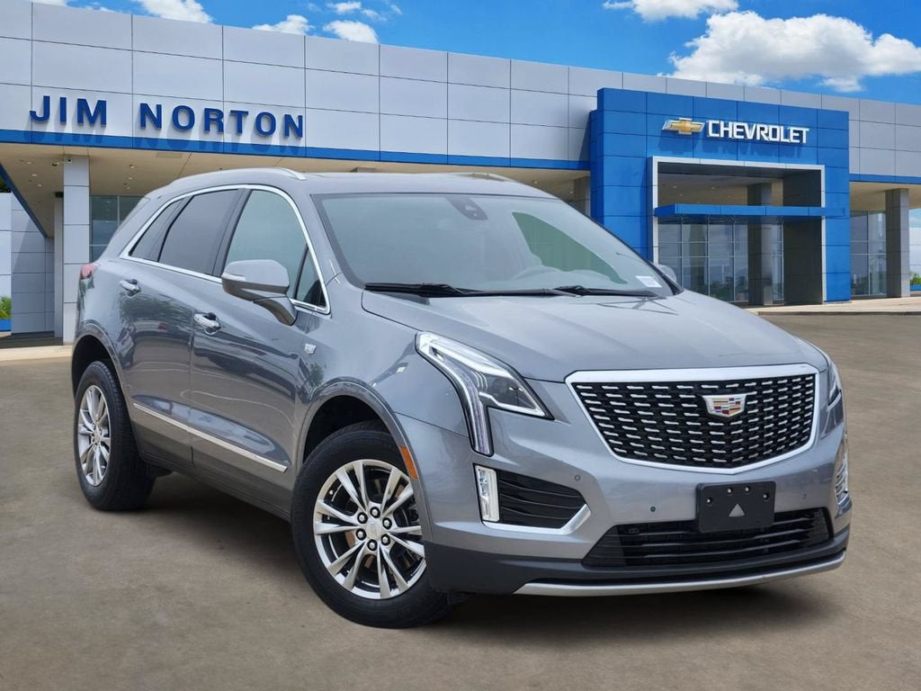 2021 Cadillac XT5 AWD Premium Luxury in Satin Steel Metallic — front three-quarter view