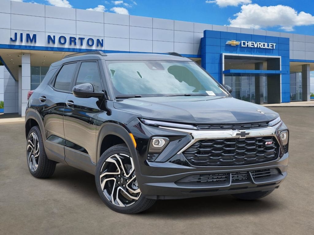 2026 Chevrolet Trailblazer RS in Mosaic Black Metallic — front three-quarter view