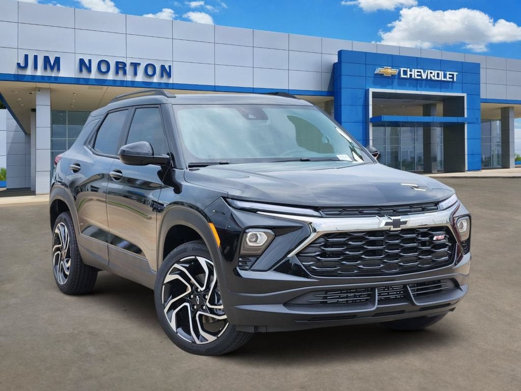 2026 Chevrolet Trailblazer RS in Mosaic Black Metallic — front three-quarter view